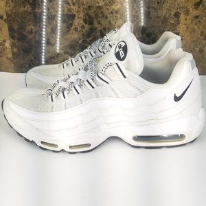 Nike Air Max 95 White/Black Mens Size 10.5 Running